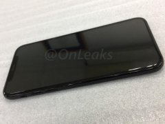 爆料大神首曬iPhone 8真機：全面屏+雙玻璃機身